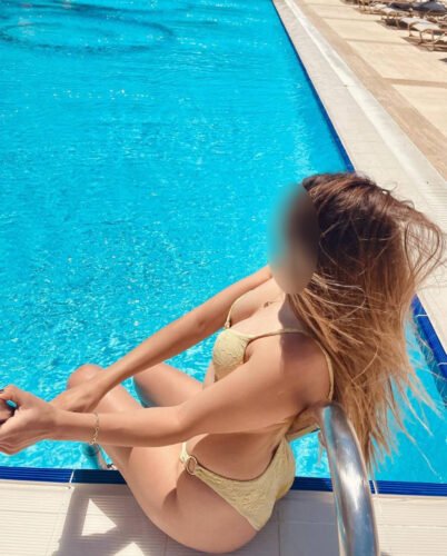 Adana Escort Seksi Göğüsleri Olan Sena