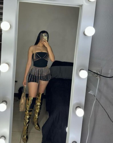 Kozan Sevimli Escort Sedef Partnerlerinin Yüzünü Güldürüyor