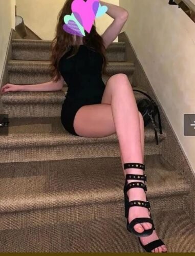 Karaisalı Fantezili Escort Kayla
