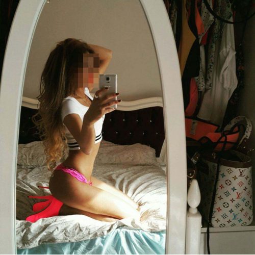 Sarıçam Oral Escort Kadın Ayça