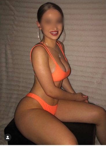 Sarıçam Aparta Gelen Escort Gülseren