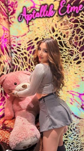 Adana Escort Naz İle Öpüşmeye Doyacaksınız