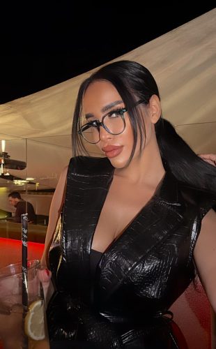 Adana Saatlik Escort Uksina Görüşmeleri Yapıyorum