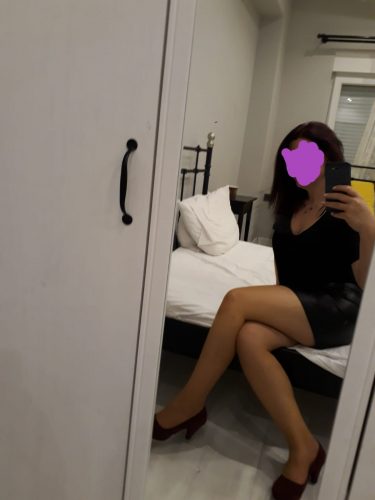 Enfes Sevişen Escort Sarışın Kız Yasemin