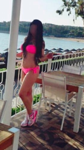 Erotik Danslarıyla Çıldırtan Escort Bayan Petek
