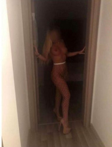 Çukurova Evi Olan Escort Su