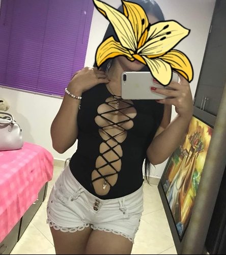 Ateşli Moldovyalı Escort Amelia