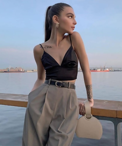 İmamoğlu Escort Hanzade ile Yeni Zamana Ayak Uydurun