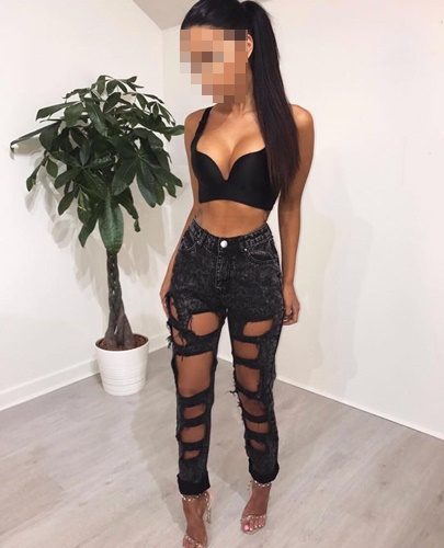 Kaliteli Sevişmeleri Yerine Getiren Escort Bayan Emel