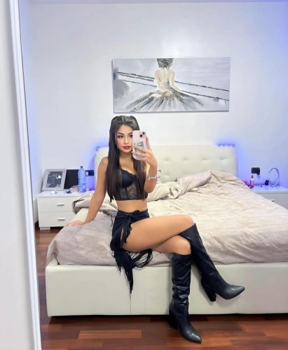 Kalpleri Çarptıracak Adana Bakımlı Escort Bayan Asel