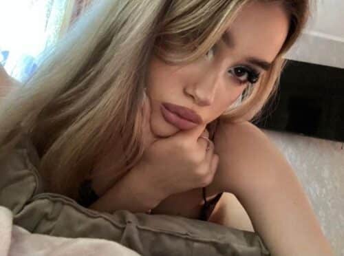 Karataş Escort Sıla Şehvetli Bir Deneyim Sunar