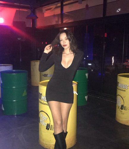 Tufanbeyli Sarışın Escort Deniz Renkli Gözlü