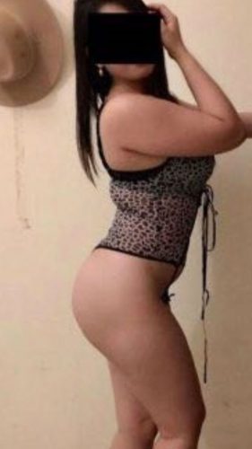 Doyumsuz Anal Seks Yapan Escort Bayan Lale