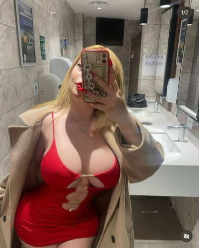 Durmaksızın Sevişmelere Giriş Yapan Adana Escort Ecem