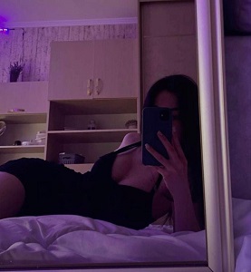 Erkek Ciddi İse Ceyhan Saatlik Escort Simay En Gerçek Anların Kızı Olup Romantik Kafalara Girer