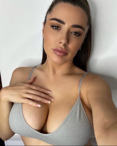 Deneyimli Karaisalı ofise gelen escort Gülcan