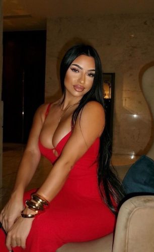 Fanteziye Açık Tutkulu Ceyhan Escort Müjgân
