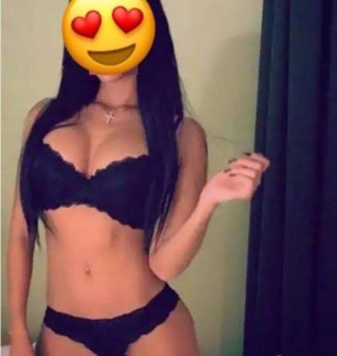 Sarıçam Evi Olan Escort Ayça