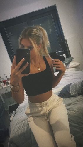 Genç Kızlar Davet Ediyorsa Durulmaz İşte Adana Çıtır Escort Cansu İle İlk Temaslarını Yaşamaya Başla