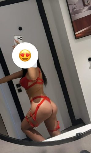 Gizemli ve Tutkulu Biri Adana Escort Su