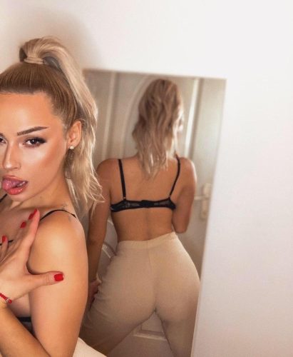 Görüşen Adana Escort Lüks Alya & Mine