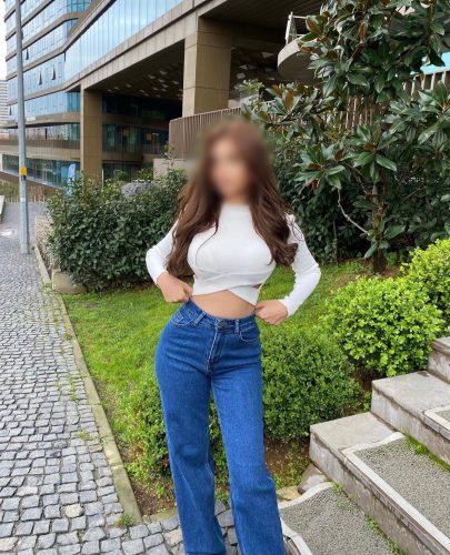 Adana Ateşli Escort Burcu