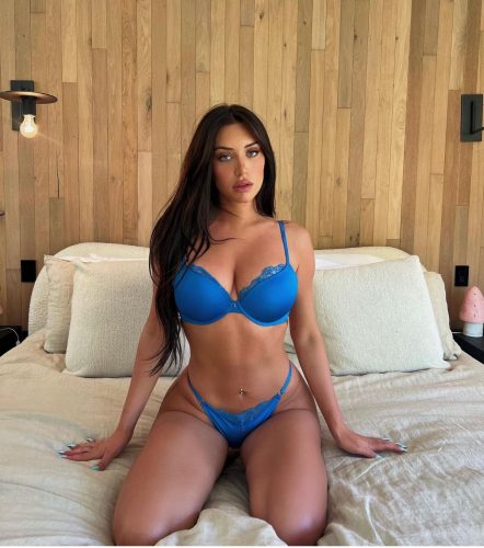Evinde Hizmet Veren Saimbeyli kumral escort Sevilay